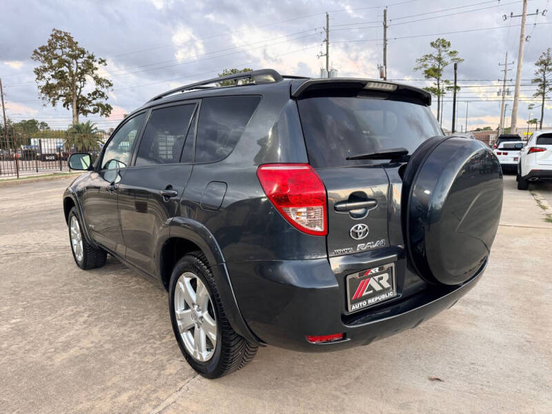 2007 Toyota RAV4 Sport