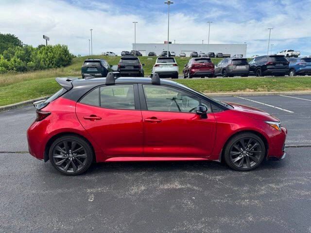 2025 Toyota Corolla Hatchback XSE