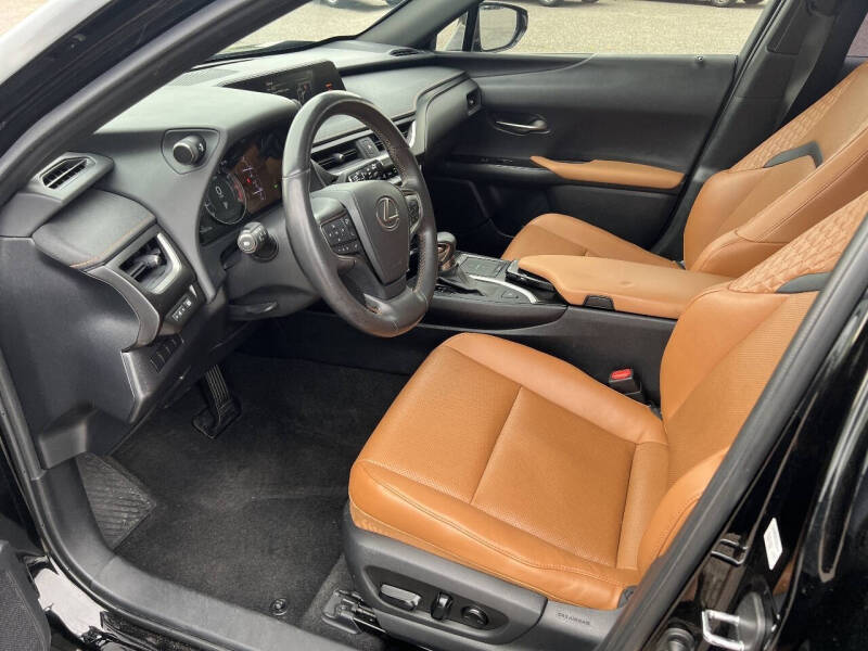 2019 Lexus UX 200