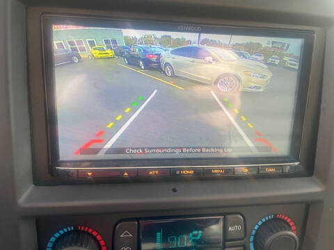 2005 HUMMER H2 Lux Series