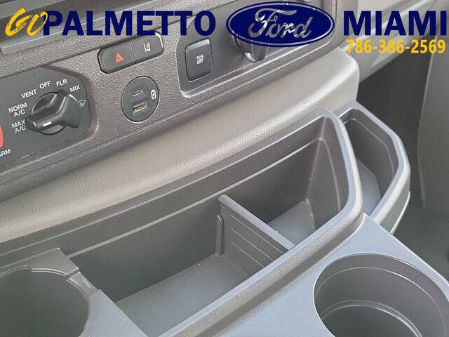 2022 Ford E-Series