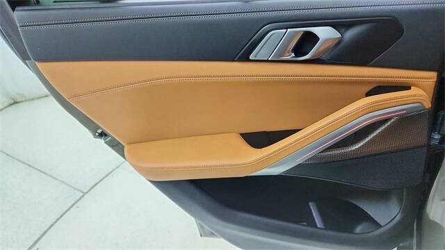 2023 BMW X6 xDrive40i