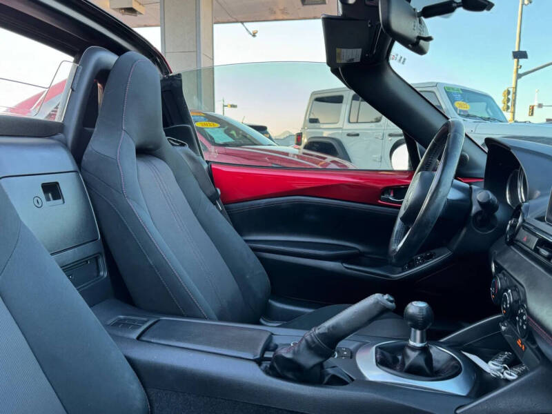 2017 Mazda MX-5 Miata RF Club