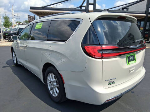 2021 Chrysler Pacifica Touring L