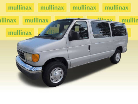 2007 Ford E-Series E-350 SD XLT