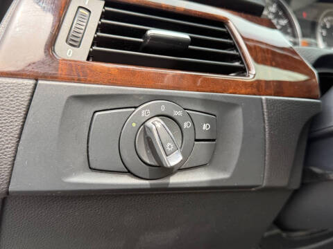 2011 BMW 3 Series 328i