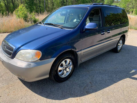 2004 Kia Sedona for sale at 3C Automotive LLC in Wilkesboro NC