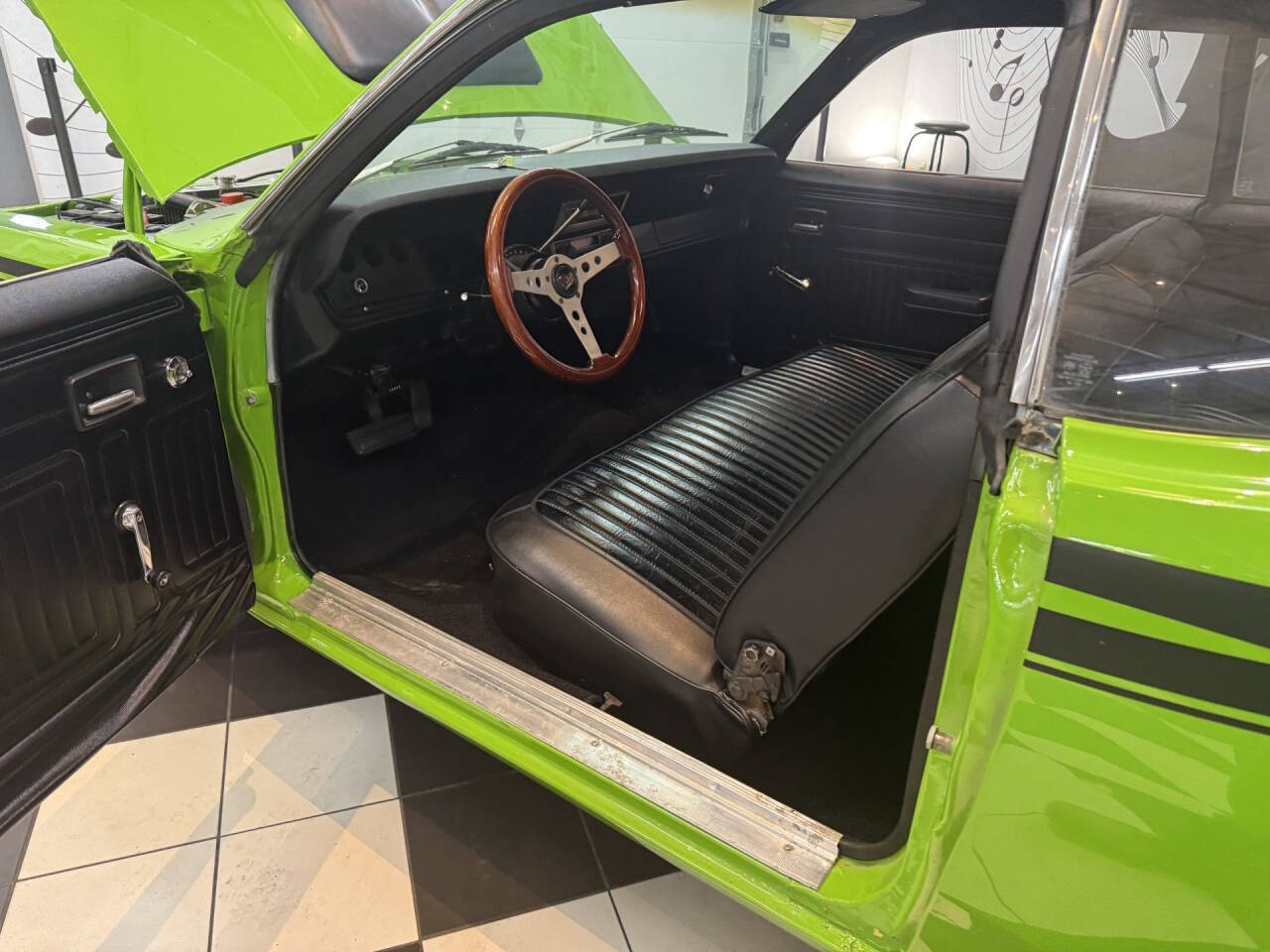 1973 Plymouth Duster 21