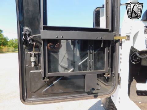 2008 AM General Hummer