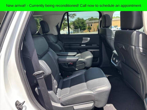 2025 Ford Expedition Platinum