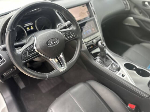 2021 Infiniti Q60 3.0T Luxe