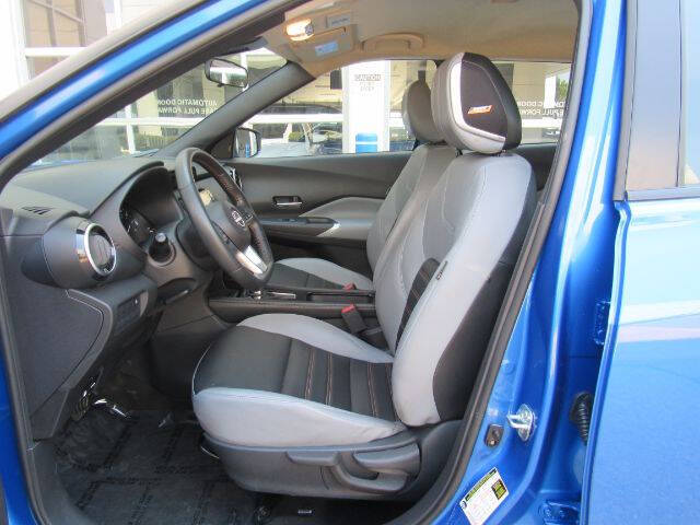 2024 Nissan Kicks SR