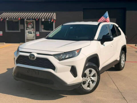 2019 Toyota RAV4 LE