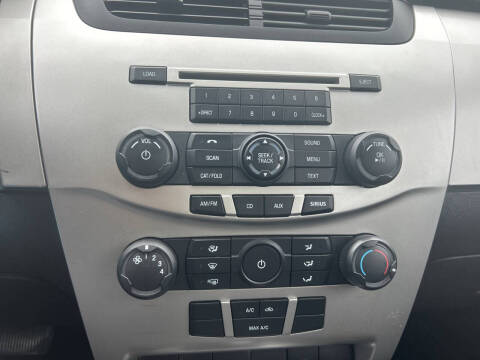 2011 Ford Focus Sport SES