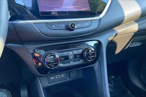 2022 Buick Encore GX Essence