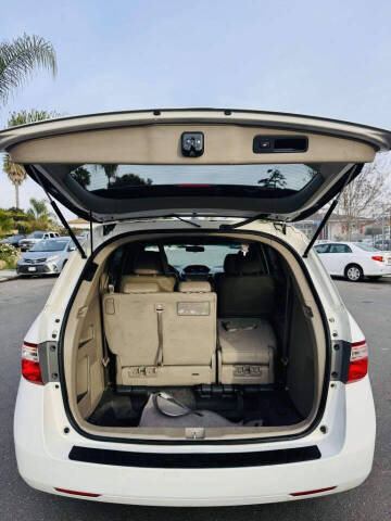 2011 Honda Odyssey EX-L w/DVD