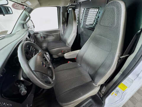 2025 GMC Savana 2500