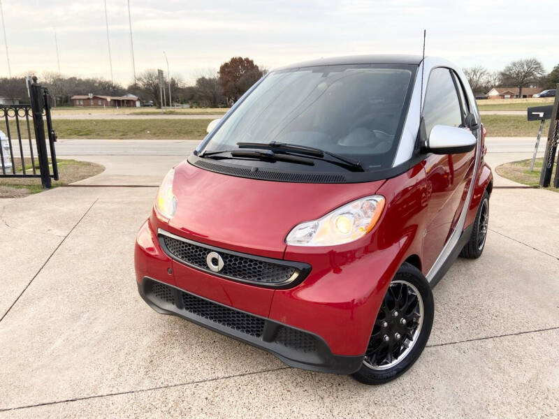 2014 Smart fortwo for sale at Texas Luxury Auto in Cedar Hill TX
