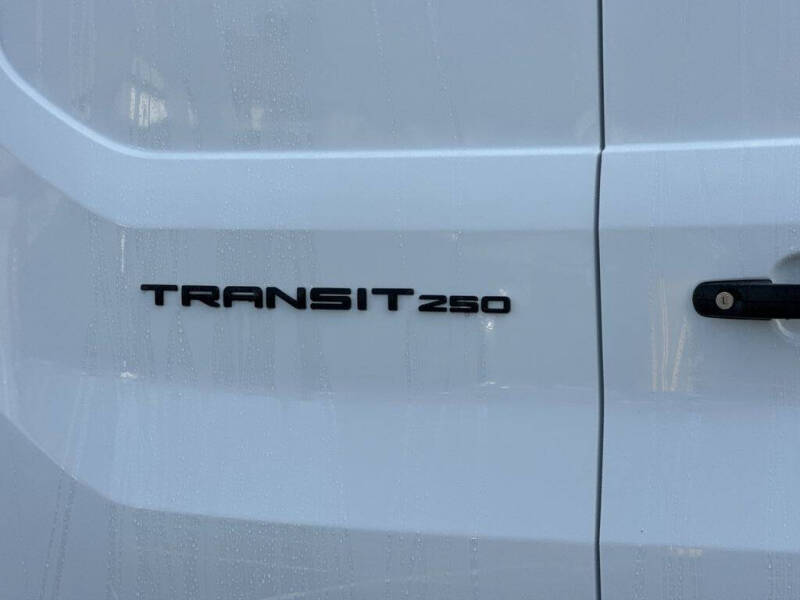 2026 Ford Transit 250