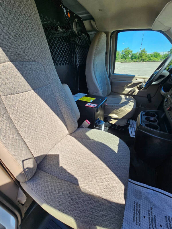 2011 Chevrolet Express 2500