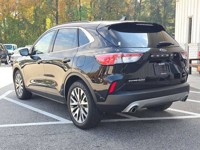 2020 Ford Escape Hybrid Titanium