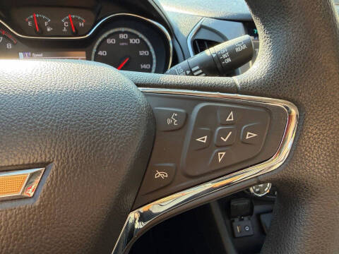 2017 Chevrolet Cruze LT Auto