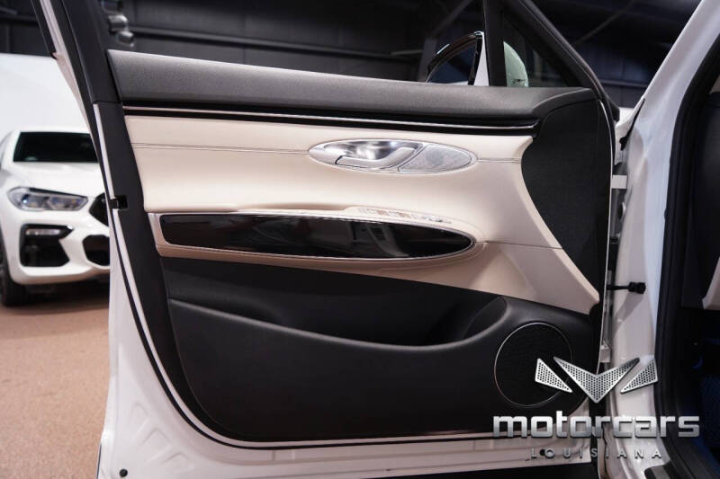 2022 Genesis GV70 2.5T Standard