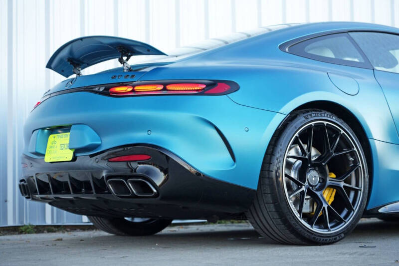 2024 Mercedes-Benz AMG GT 63