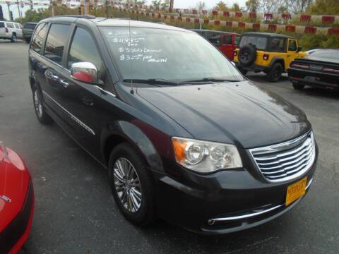 2013 Chrysler Town and Country for sale at River City Auto Sales in Cottage Hills IL