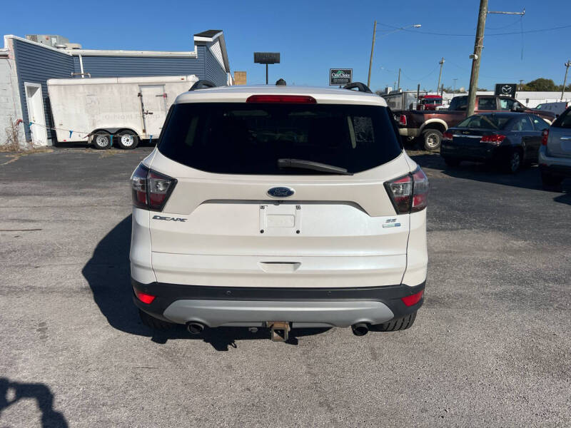 2017 Ford Escape SE