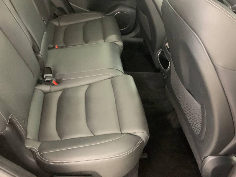 2025 Genesis GV70 2.5T Standard