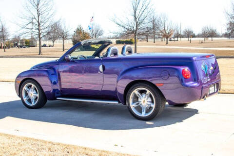 2004 Chevrolet SSR LS