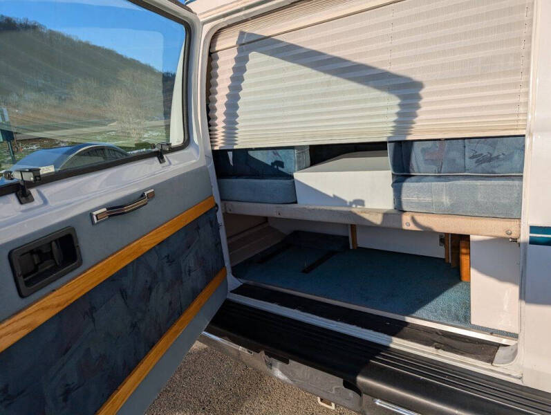 1996 Dodge Ram Van 3500