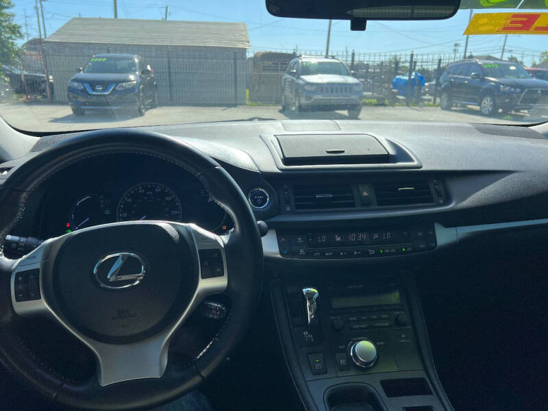 2012 Lexus CT 200h