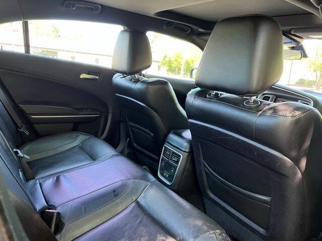 2019 Dodge Charger SXT