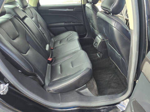 2017 Ford Fusion Platinum