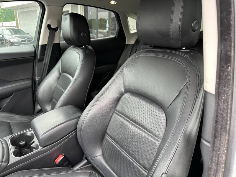 2019 Jaguar E-PACE P250 S