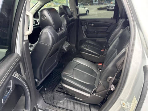 2015 GMC Acadia SLE-2