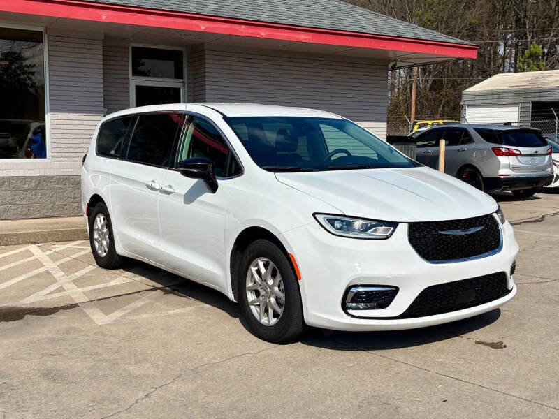 2024 Chrysler Pacifica Touring L