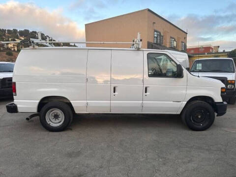2013 Ford E-Series E-250