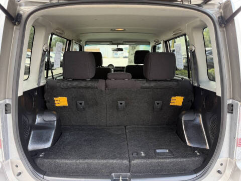 2005 Scion xB