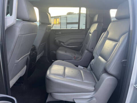 2018 Chevrolet Suburban LT
