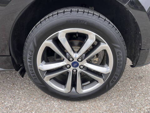 2017 Ford Edge Sport