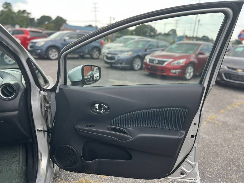 2015 Nissan Versa Note SV