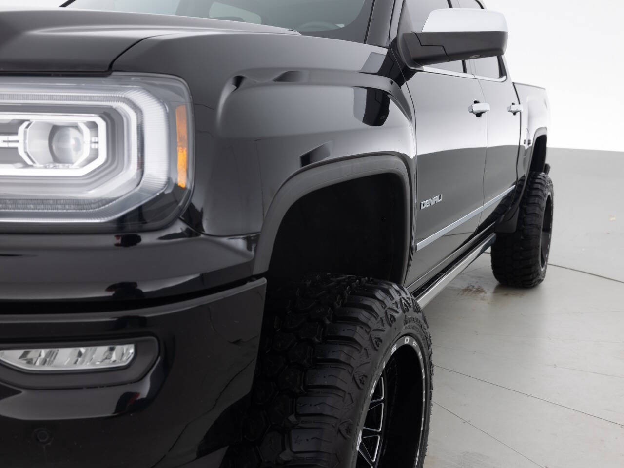 Used Car 2017 Gmc Sierra 1500  Denali 4x4 4dr Crew Cab 5.8 Ft. Sb For Sale Under $35,000 In Coal City, Illinois