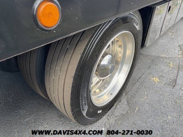 2016 Freightliner M2 106