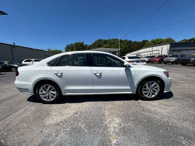 2018 Volkswagen Passat for sale at Boro Motors in Murfreesboro, TN