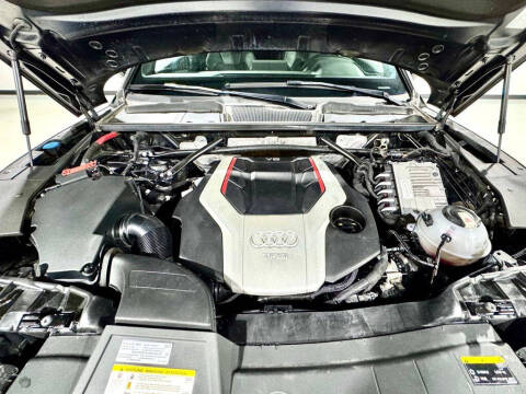 2020 Audi SQ5 3.0T quattro Premium Plus