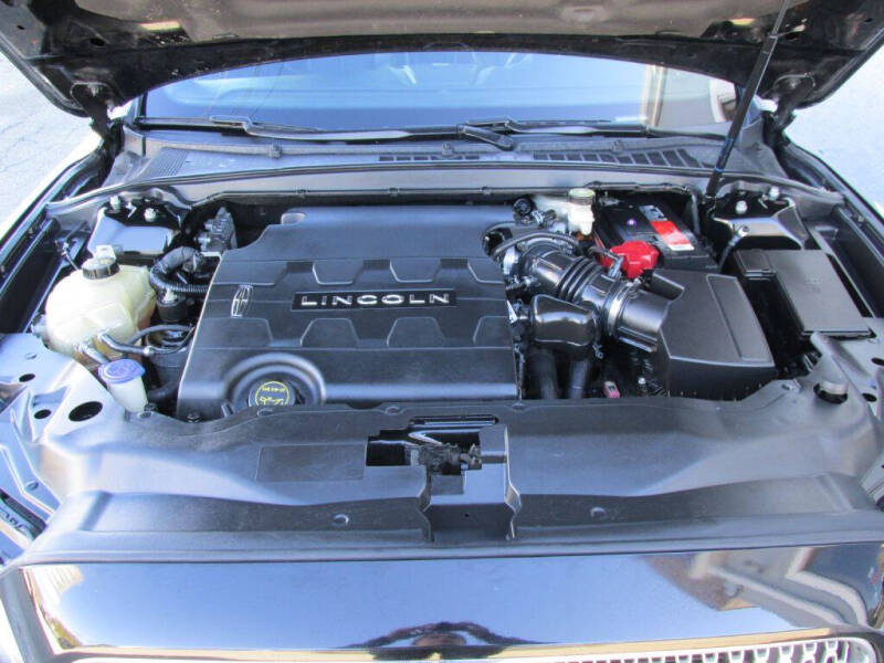 2018 Lincoln Continental Select