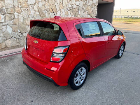 2020 Chevrolet Sonic LT